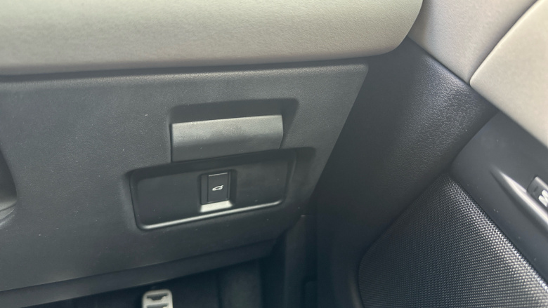 Land Rover Range Rover Evoque 2.0 D200 Dynamic SE 5dr Auto Diesel Hatchback